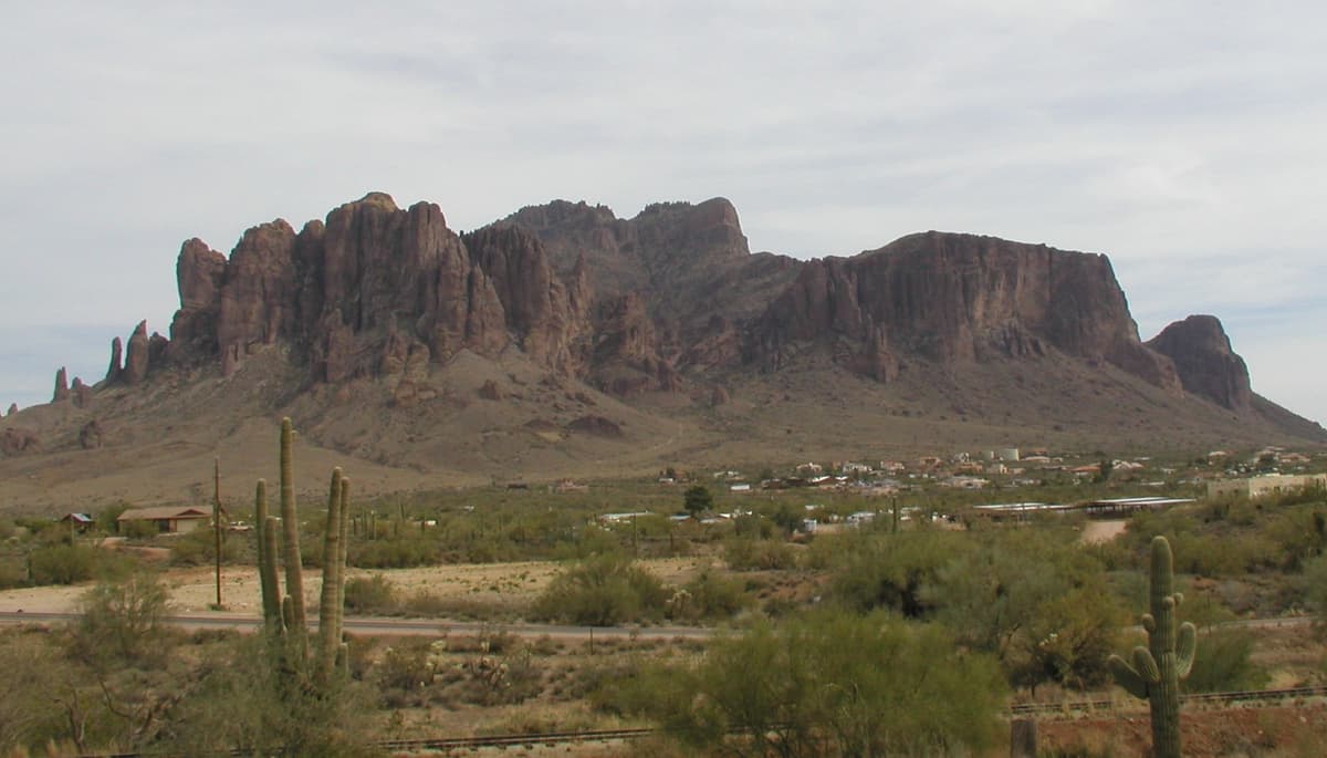 Apache Junction, AZ