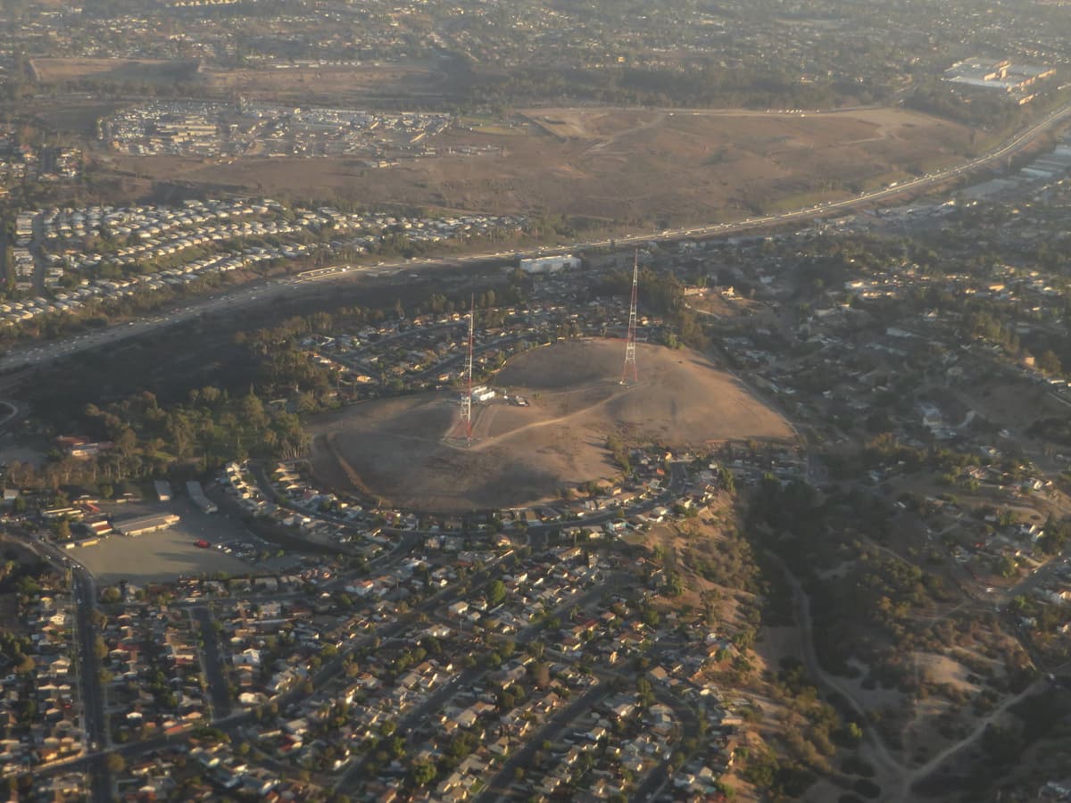 Emerald Hills, CA